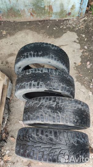 Hankook Winter I'Pike 205/55 R16