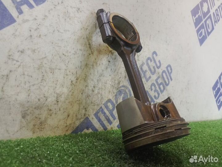 Шатун Peugeot 307 хэтчбэк 1.4 KFU 2004