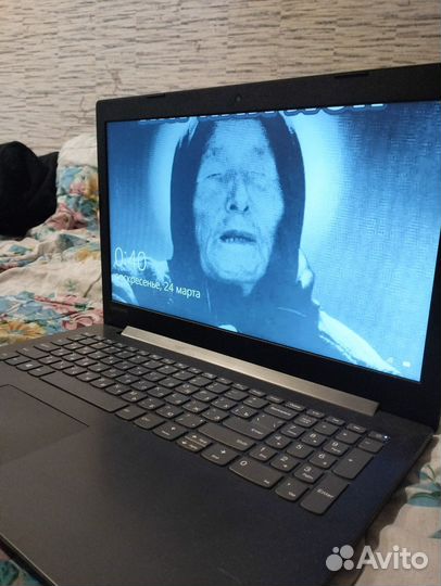 Ноутбук lenovo