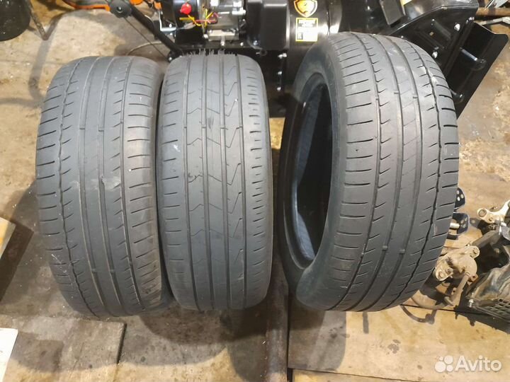 Hankook AH11 255/55 R16