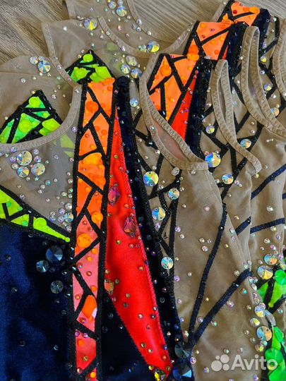 Групповые купальники для художественной гимнастики