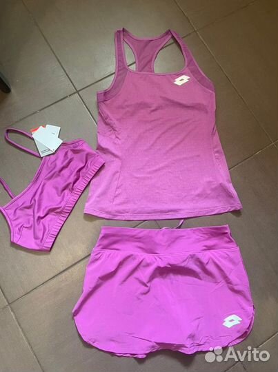 Теннисная одежда женская