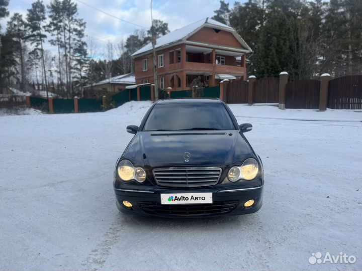 Mercedes-Benz C-класс 1.8 AT, 2005, 309 000 км