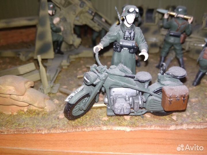 Продоется небольшая колекция моделей техники