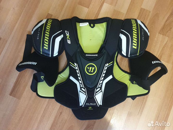 Нагрудник хоккейный sr warrior dx3