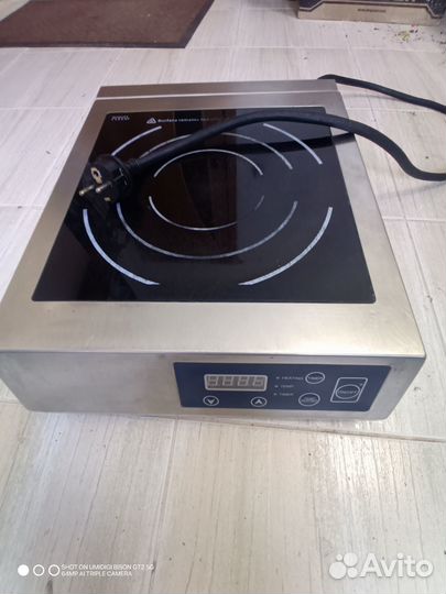 Продам индукционную плиту indokor 3500