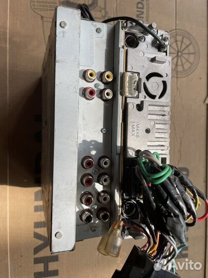 Автомагнитола sony XAV - W1 2 din