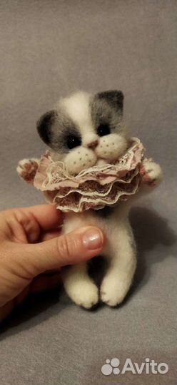Игрушки из шерсти. Котёнок