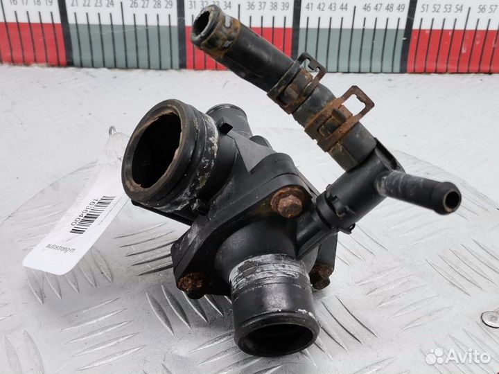 Корпус термостата Ford Mondeo 3 рест. 2004