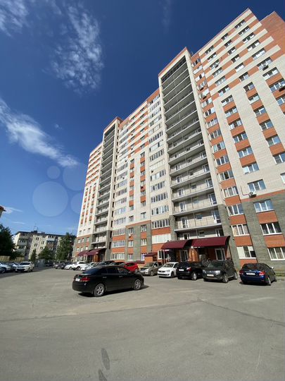 2-к. квартира, 62 м², 1/16 эт.