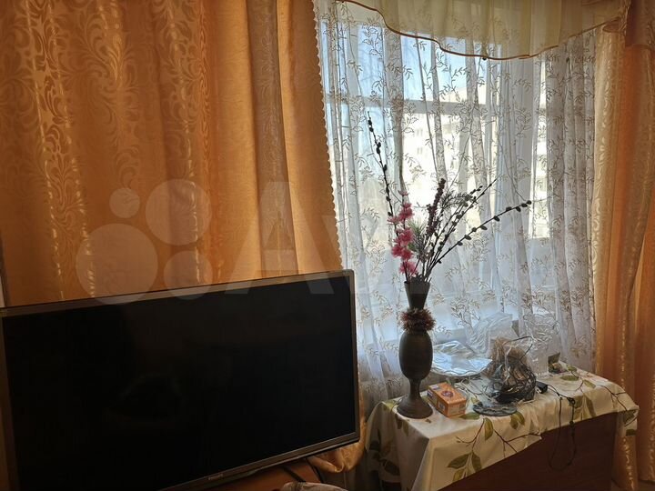 4-к. квартира, 74 м², 4/9 эт.