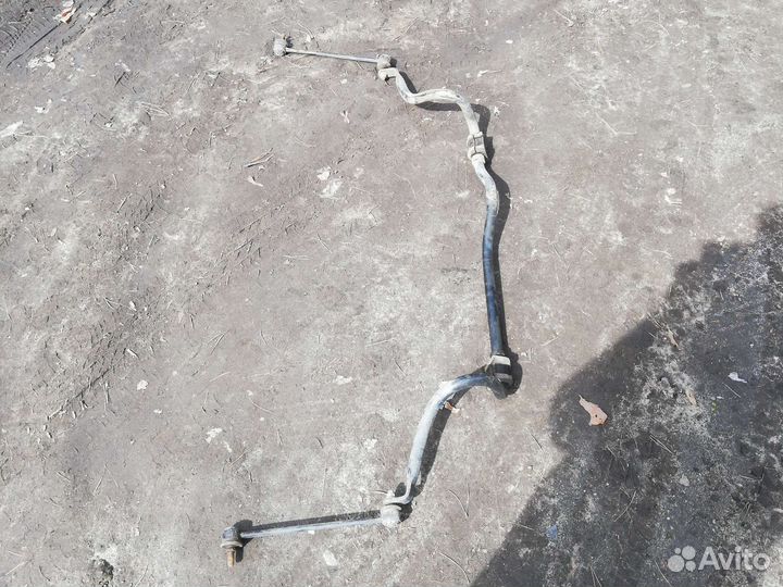 Передний стабилизатор на митсубиси аутлендер хл