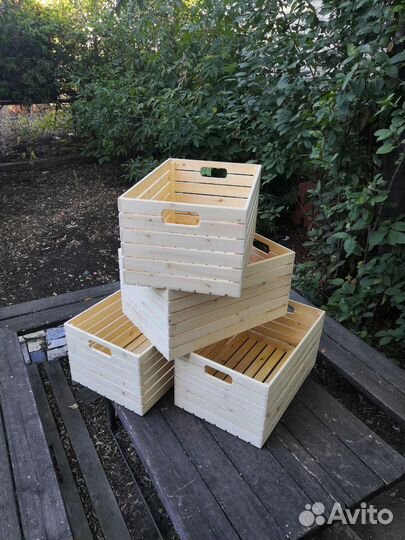 Деревянный ящик стеллаж