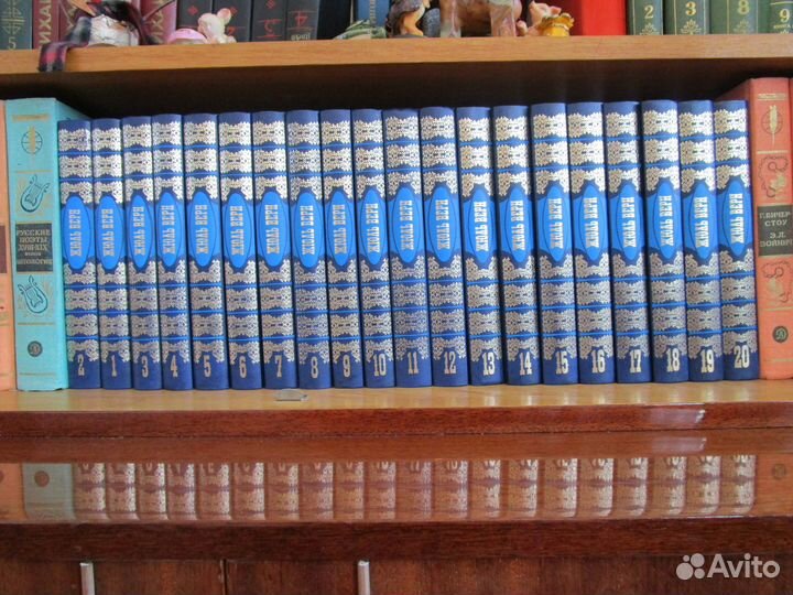 Собрания сочинений Достоевский, Чехов, Жуль Верн