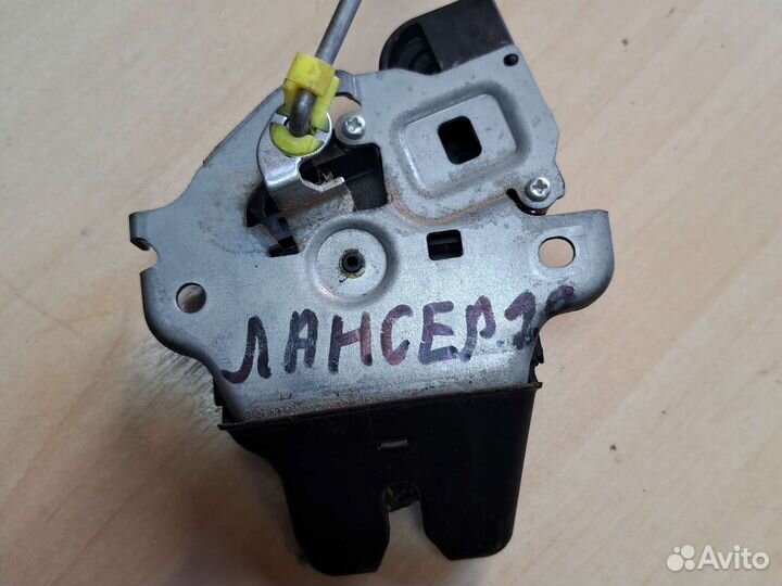 Замок крышка багажника mitsubishi lancer 10