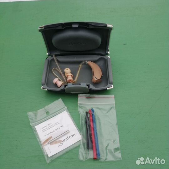 Слуховой аппарат Unitron Next 4