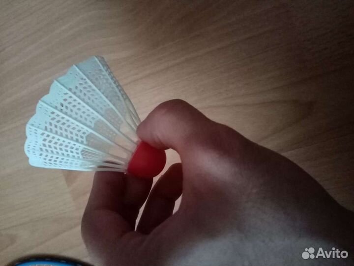 Ракетка для бадминтона