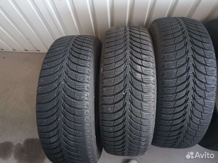 Goodyear UltraGrip Ice 205/60 R16 92T