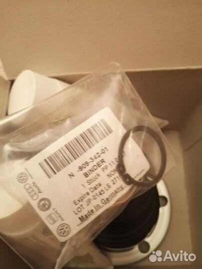 Пыльник внутреннего шруса Touareg Q7