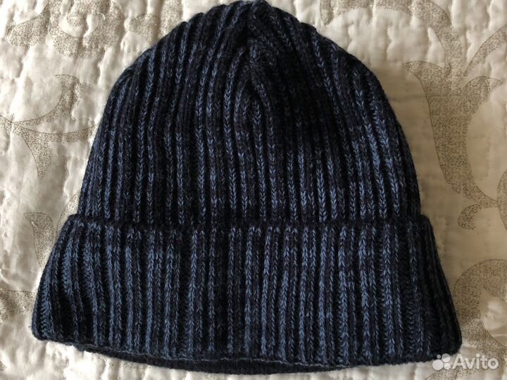 Вязаная шапка мужская