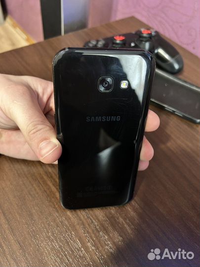 Телефон Samsung galaxy a5 2017