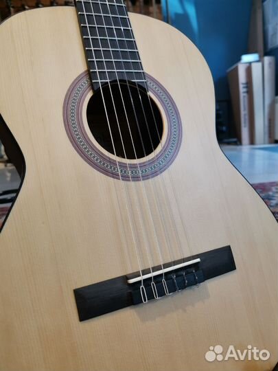 Гитара 3/4 классическая с чехлом Martinez