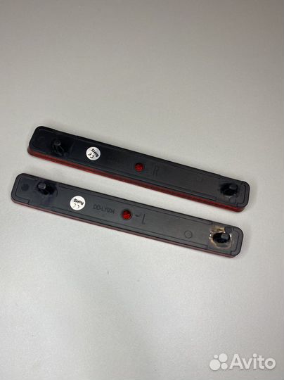 Отражатель в задний бампер Volkswagen T5