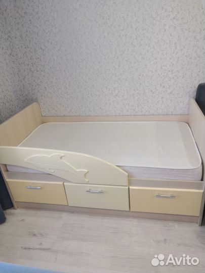 Детская кровать от 3 лет с матрасом бу
