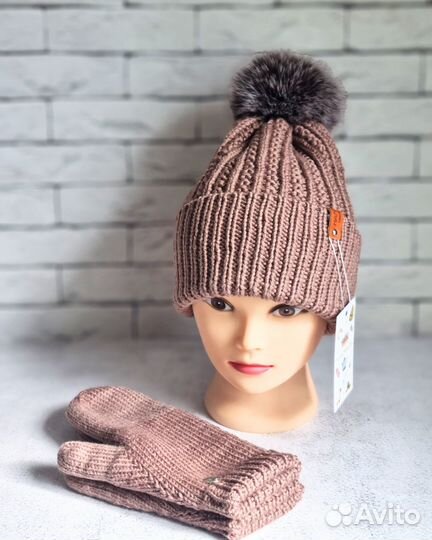 Шапка и варежки