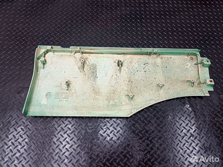 81615100411 Продолжение крыла левого