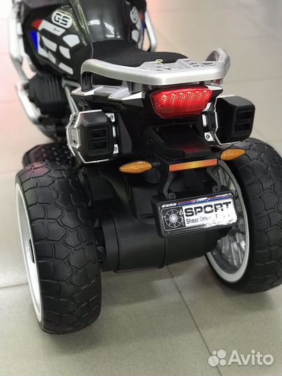 Детский электромобиль