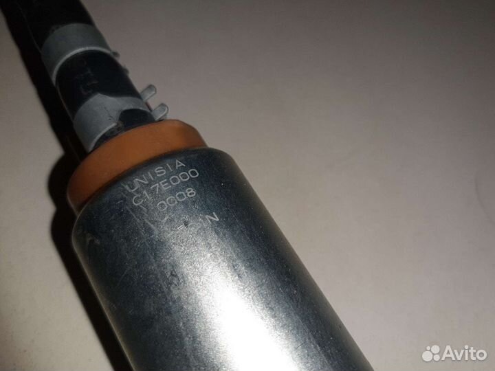 Топливный насос Субару Форестер SG 2006г.в