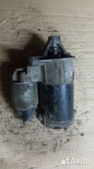 Стартер Рено Логан 1 Ларгус 8кл