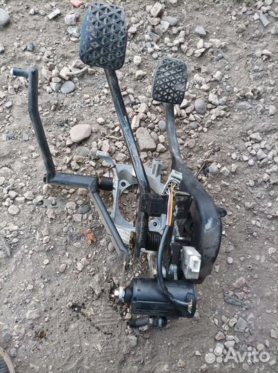 Педальный узел Bmw e39 МКПП