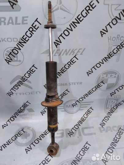 Стойка амортизатор передняя Toyota Hilux