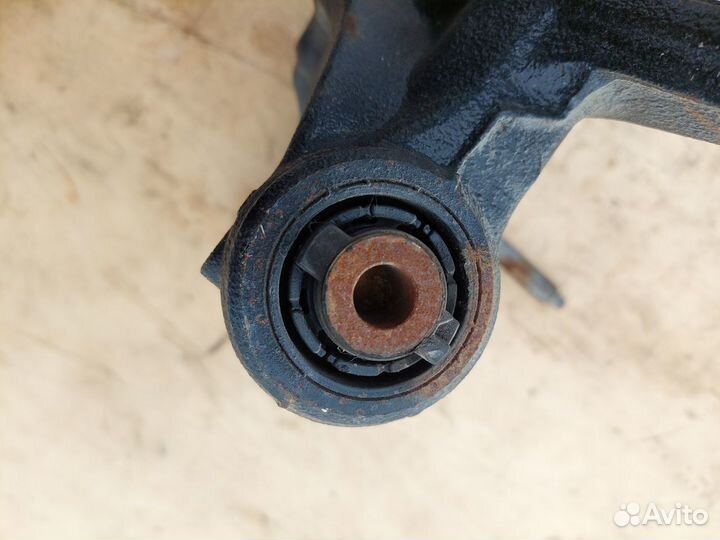 Кулак поворотный задний правый Мазда CX5 KE 2WD