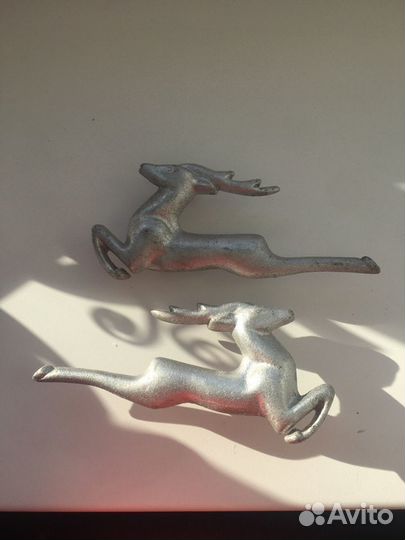 Значок эмблема для Волги