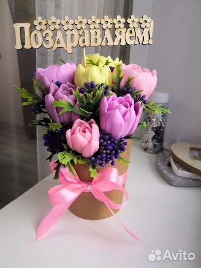 Букет в крафтовом стакане