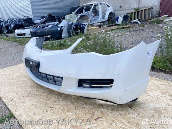 Передний бампер Honda Civic 4