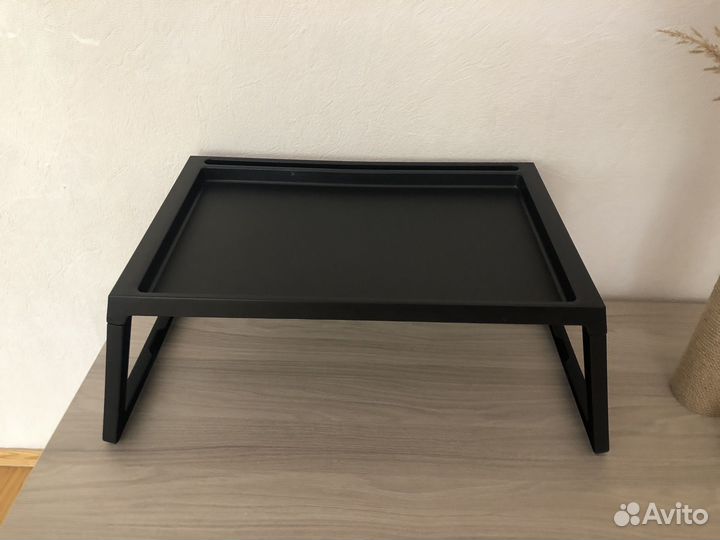 Столик поднос