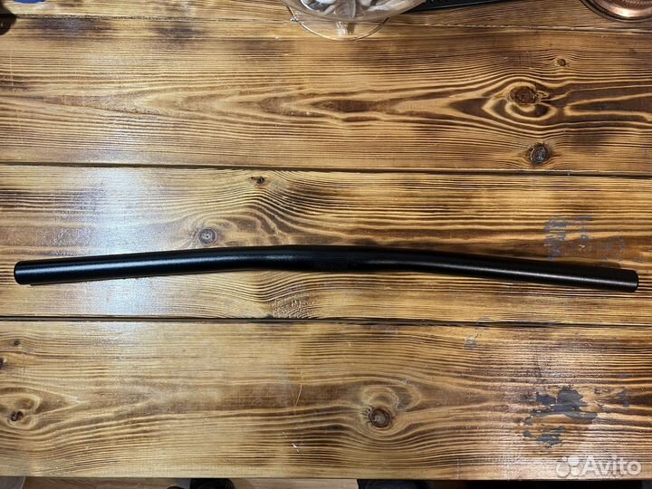 Руль велосипедный 560мм