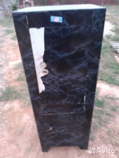 Продаю сейф