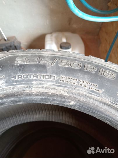 Nokian Tyres Hakkapeliitta R2 225/50 R18