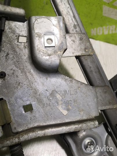 Стеклоподъемник мех задний правый Шкода Октавия