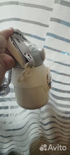 Термос с трубочкой