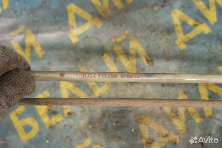 Трос кулиса кпп Volkswagen Passat B3