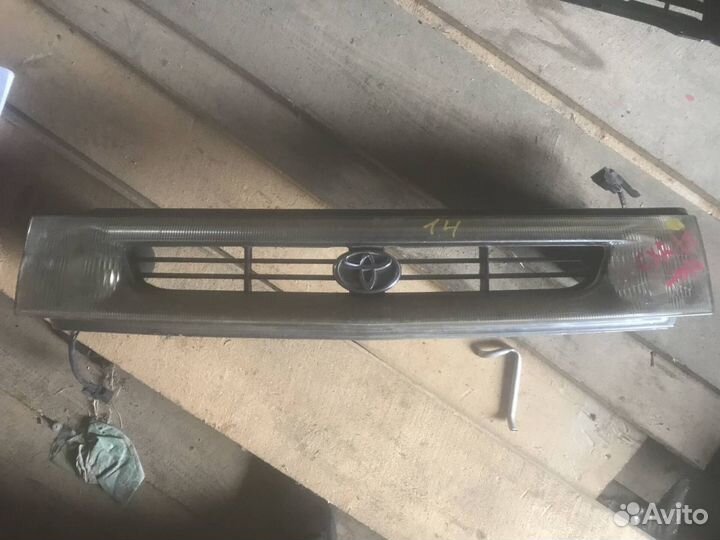 Решетка радиатора Toyota Emina CXR20