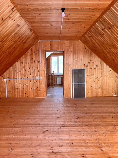 Дом 90 м² на участке 10 сот.