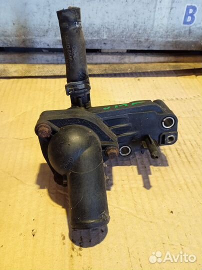 Корпус термостата Ford Tourneo Connect