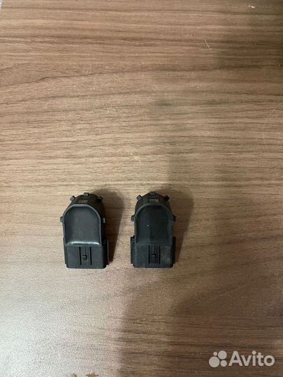 Центральный парктроник Hyundai Tucson 3